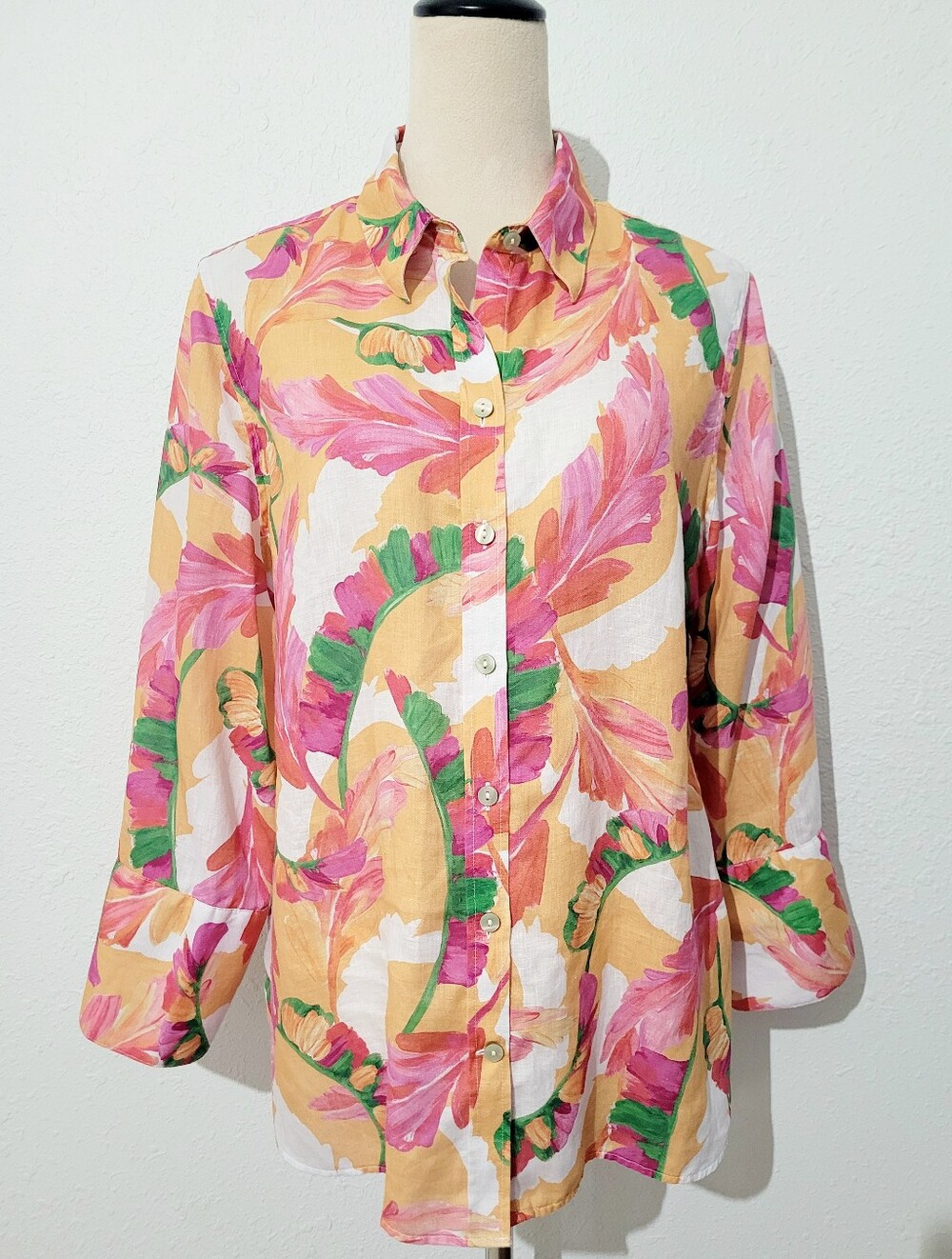 Chico’s 100% Linen Floral Button Front Blouse Women’s Size US 10 Pink Classic - Picture 2 of 11